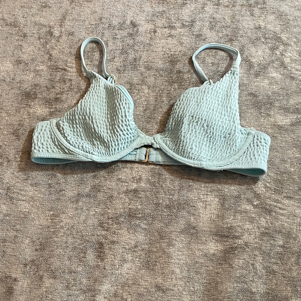 Hollister Textured Aqua green underwire Bikini Top {1156}